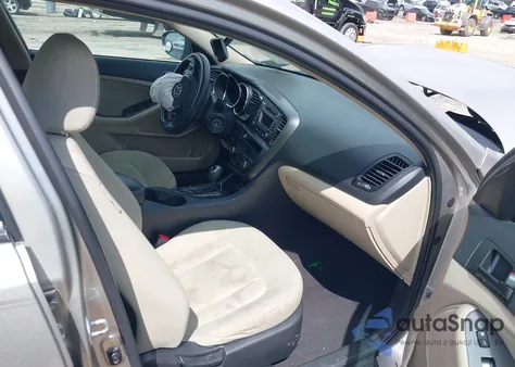 2011 Kia Optima Lx z USA, uszkodzony, nr VIN KNAGM4A79B5137009